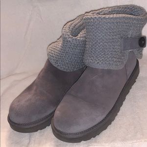 Ugg boots, size 9, gray, great shape